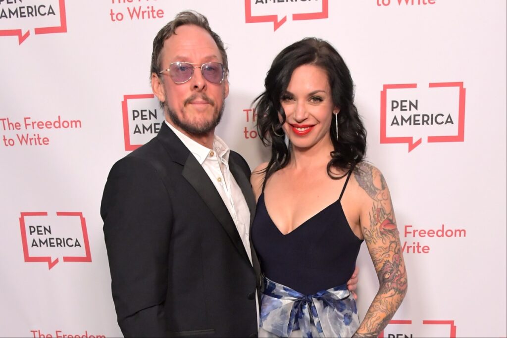 MixCollage 09 Apr 2025 05 52 PM 1969