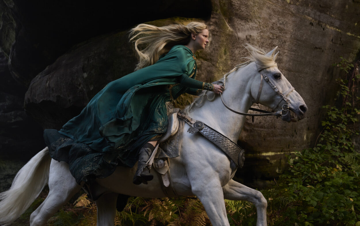 LOTR S2 UT 221025 00250 R2 3000