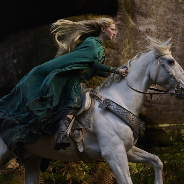 LOTR S2 UT 221025 00250 R2 3000