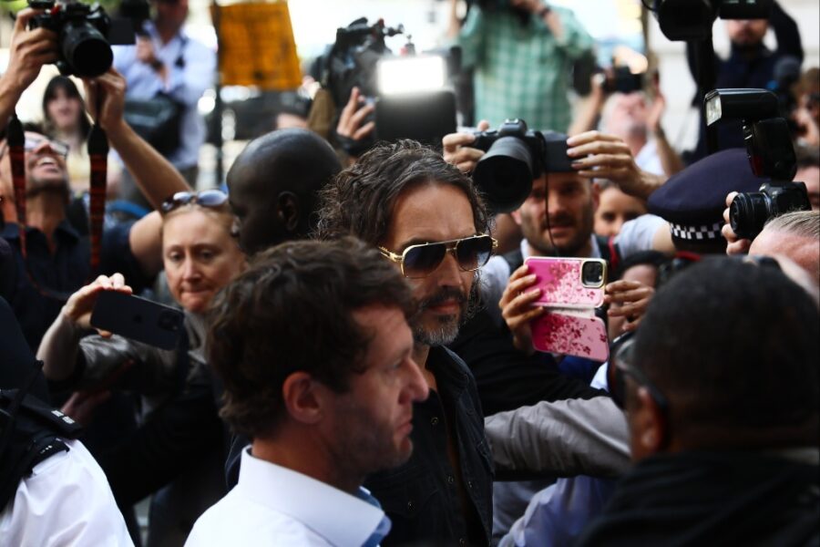 Russell Brand 002