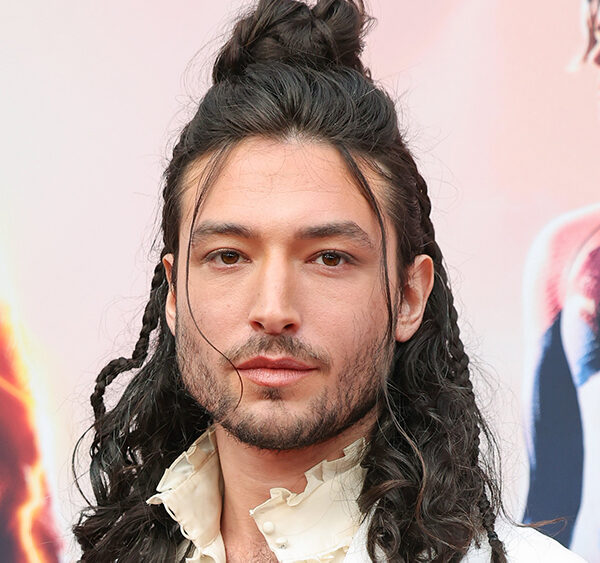 ezra miller flash premiere