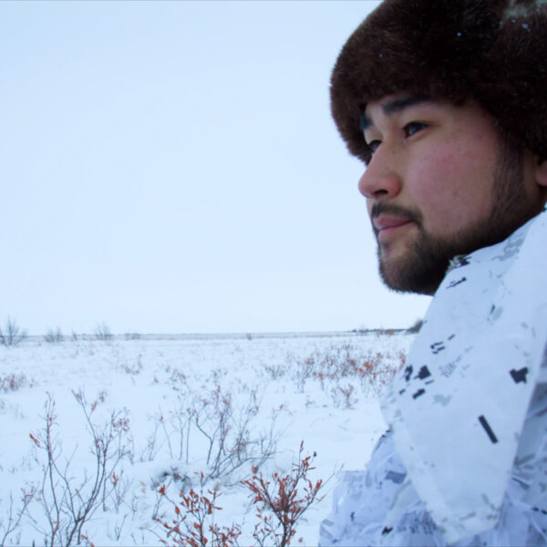 1205 DogEatDog LifeBelowZero UHD 21