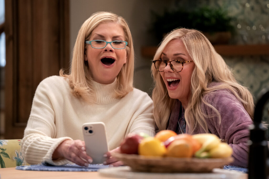 LEANNE 103 241122 PM 00572 R2