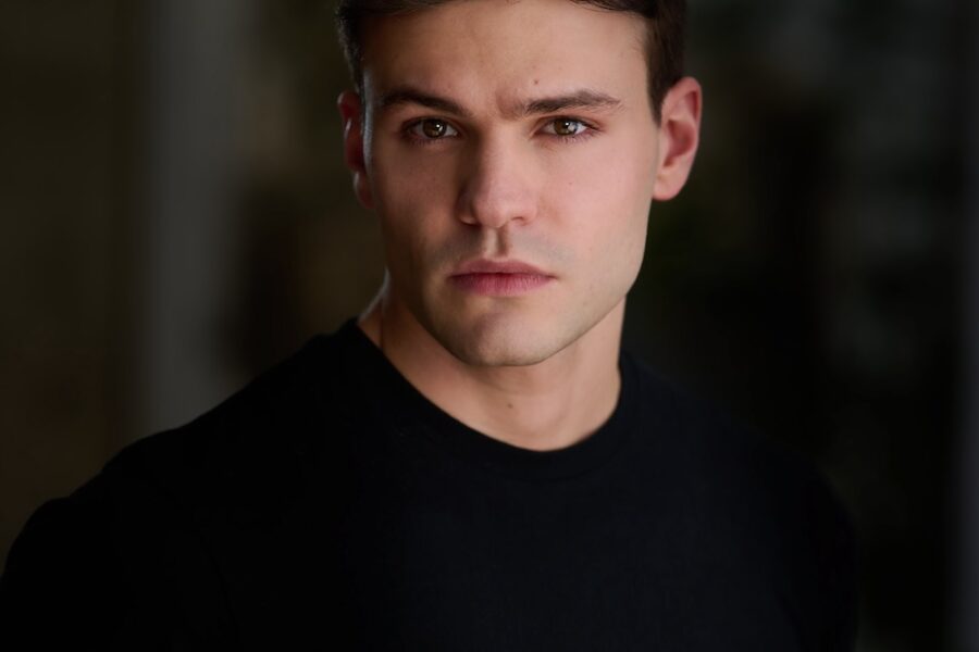 Mika Amonsen headshot 2