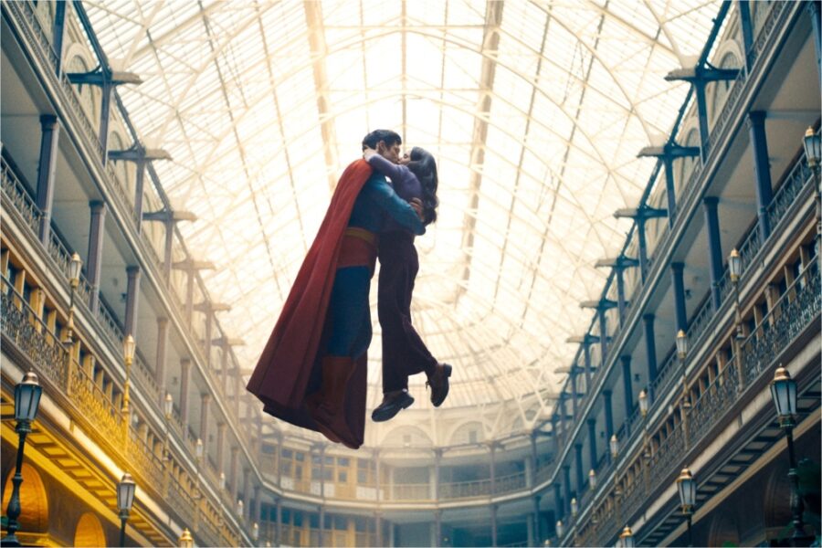 Superman kiss