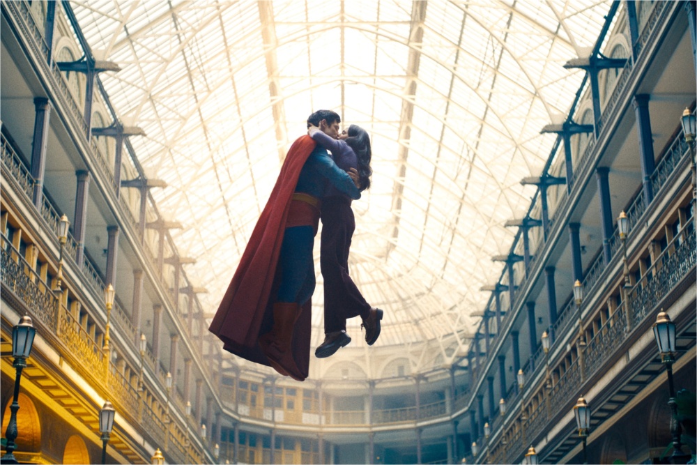 Superman kiss