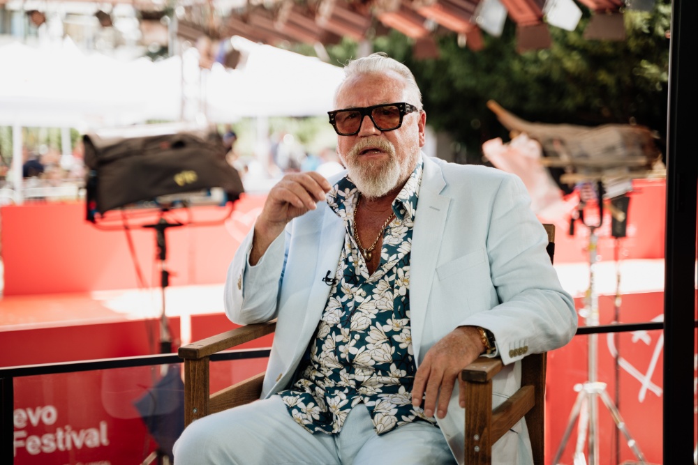 Ray Winstone 3