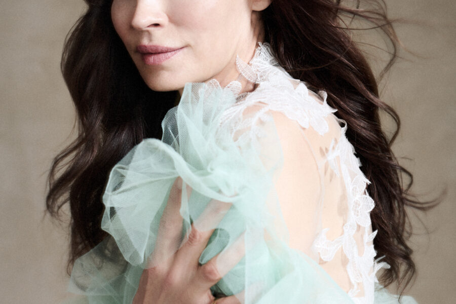 22062025 NETFLIX FAMKE JANSSEN 10998DEF
