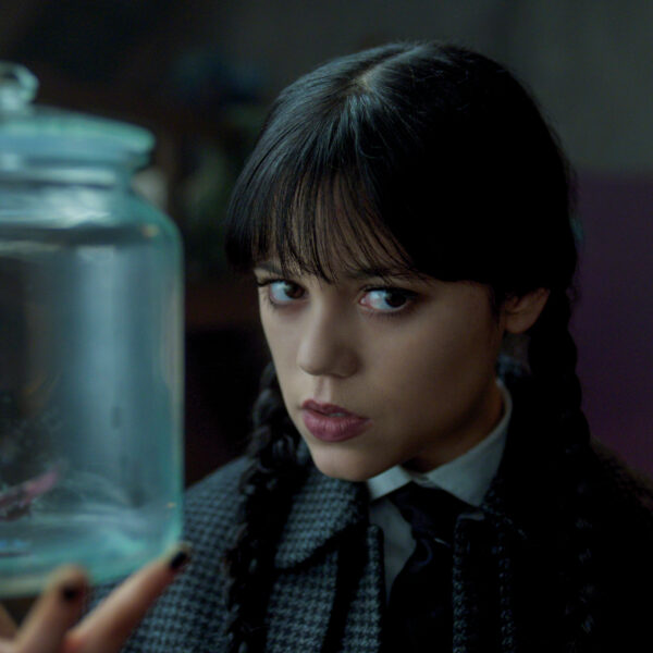 Wednesday n S2 E7 00 15 02 08RC