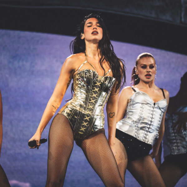 DuaLipaShowWebWeb 100425 TN 006