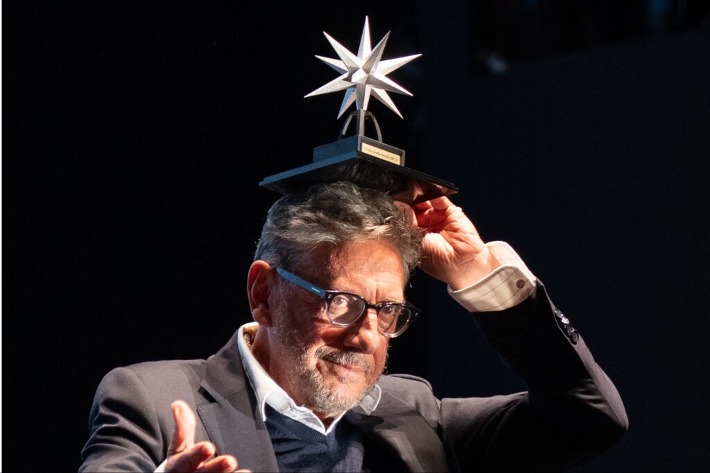 MixCollage 22 Nov 2025 09 34 AM 2451