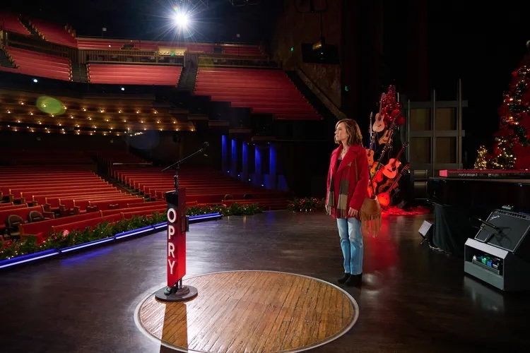 agrandoleoprychristm 692610e86d86a 32d81282f1f2428e8a8749de43d51b97