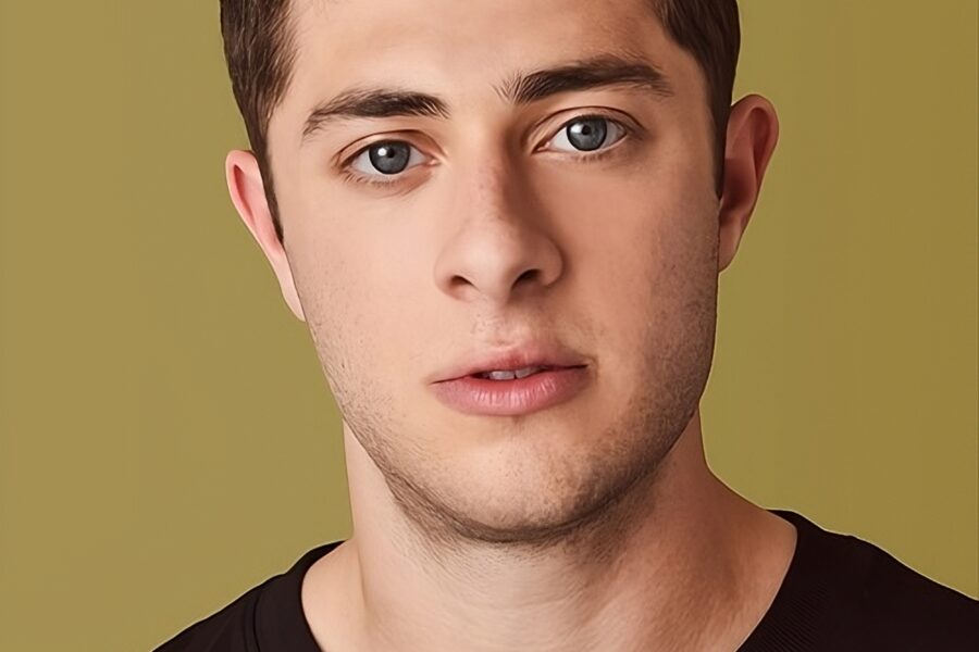 JL Headshot Irvin Rivera