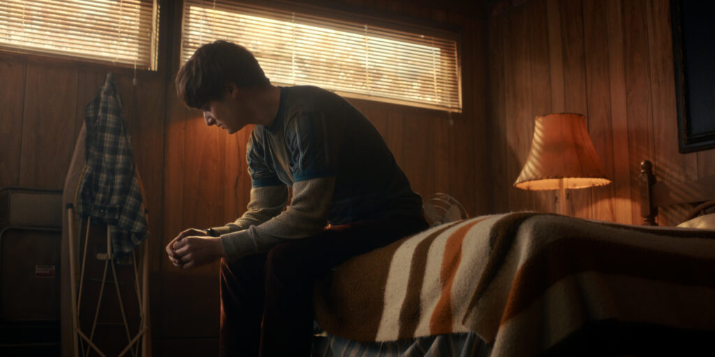 StrangerThings S5 0501 R