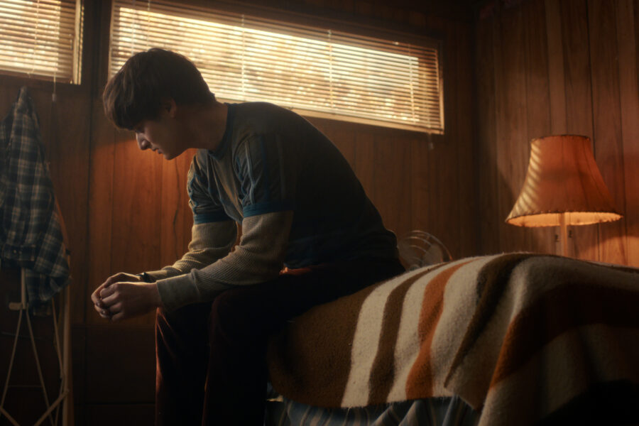 StrangerThings S5 0501 R