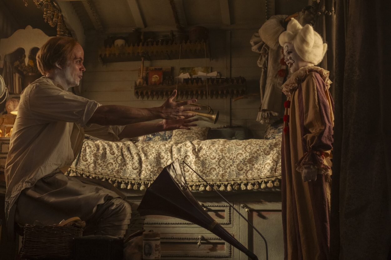 bill skarsgard emma leigh cullum