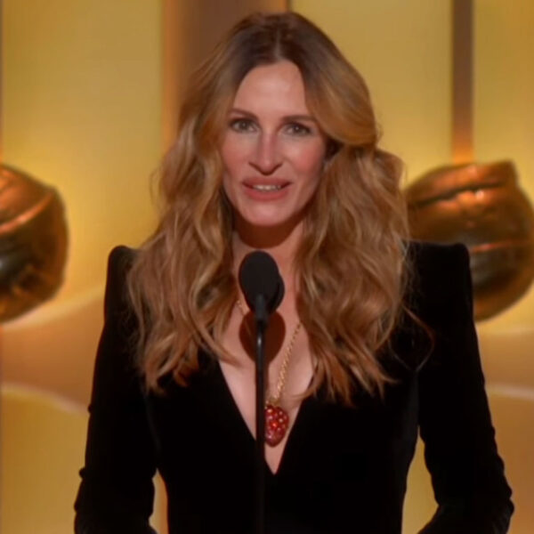 golde globes julia roberts
