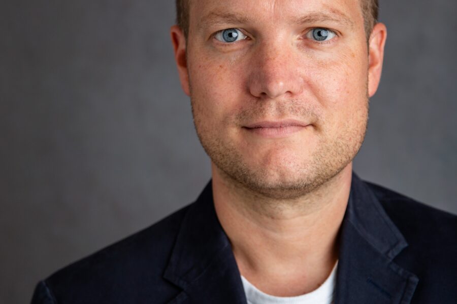 ADAM HAWKINS headshot