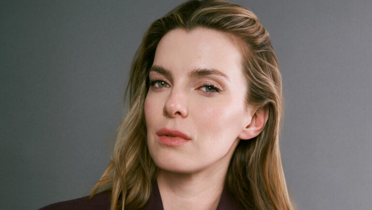 Betty Gilpin